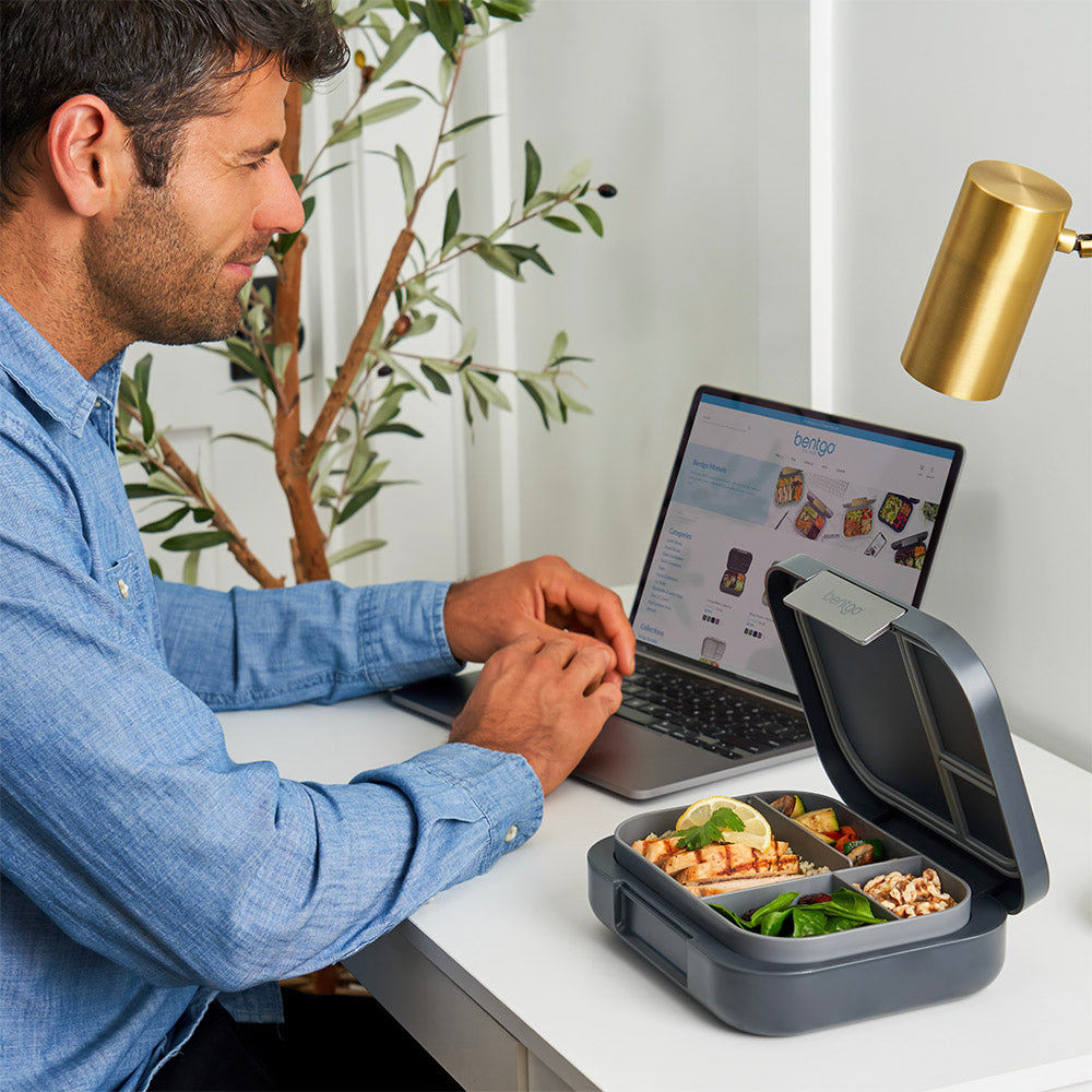 bentgo-modern-lunch-box-and-snack-cup-j4 BGMDNBDL-DG_4.jpg